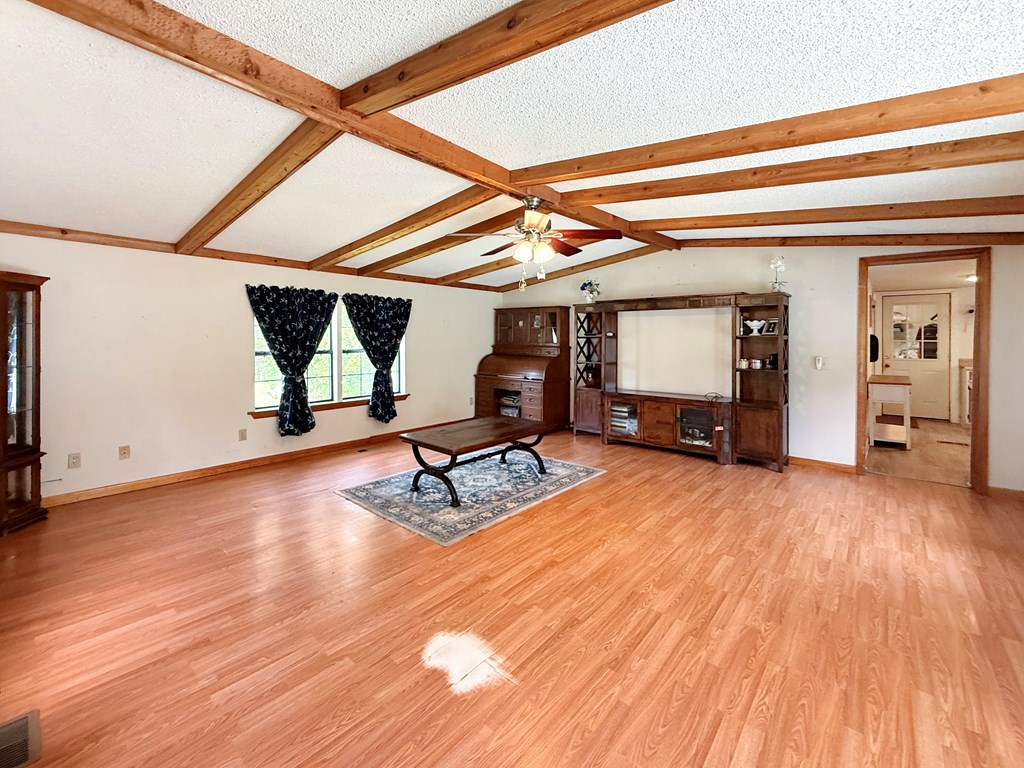 328565 Photo 2
