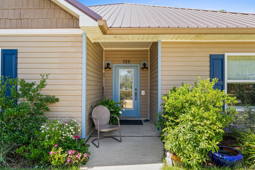329570 Photo 2