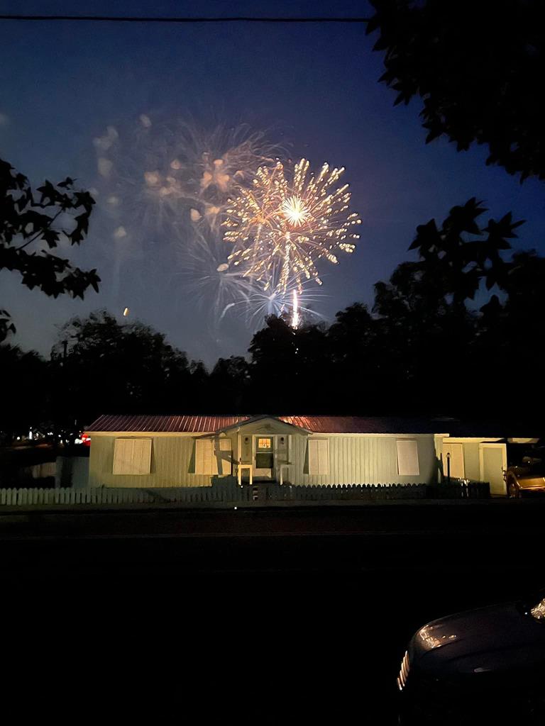 328540 Photo 1