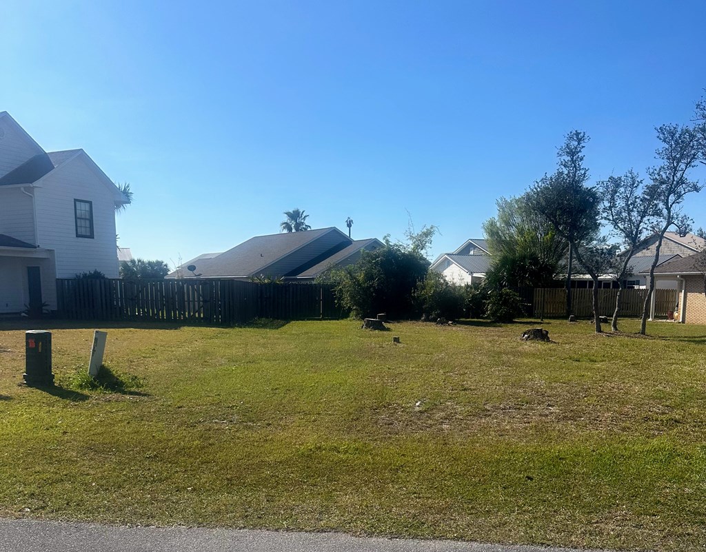 327801 Photo 2