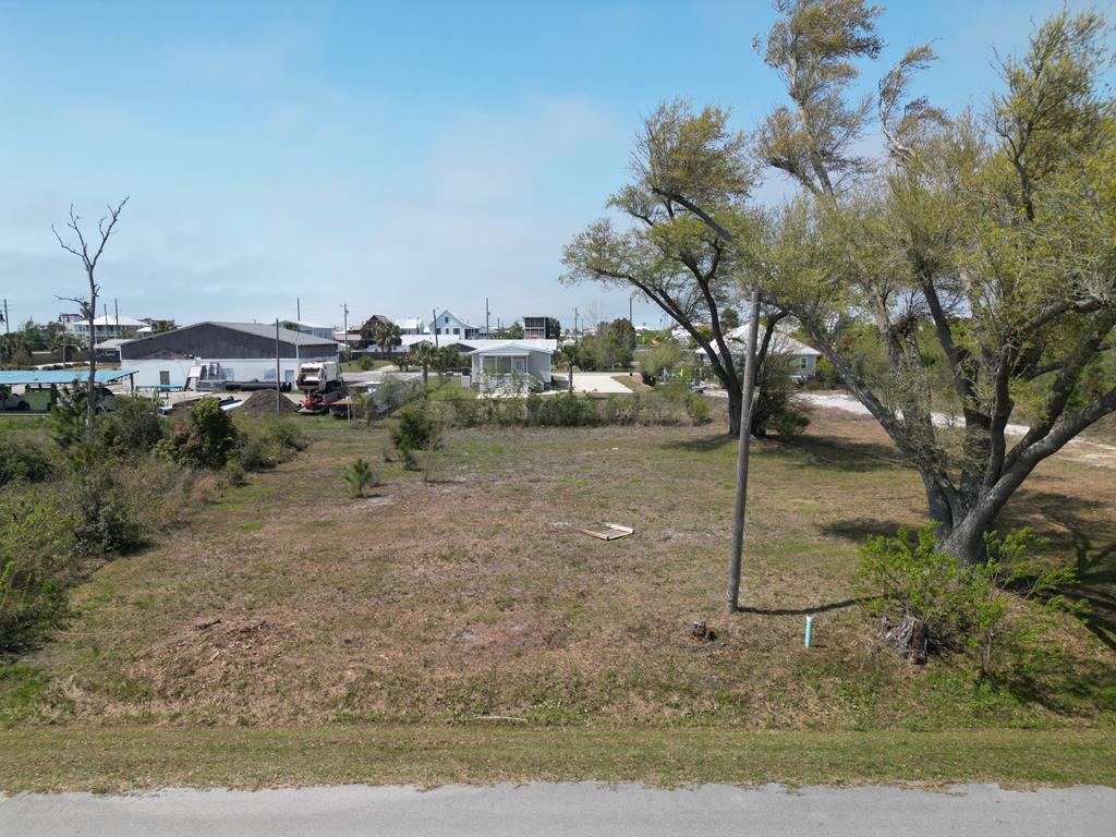 327850 Photo 2