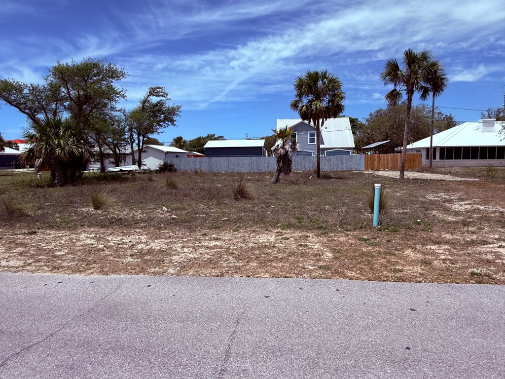 328233 Photo 2