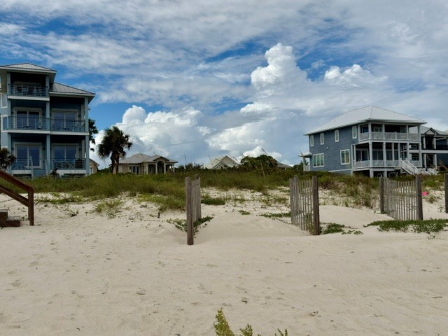 329087 Photo 2