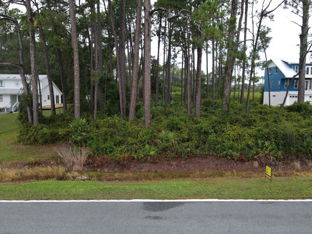 329645 Photo 1