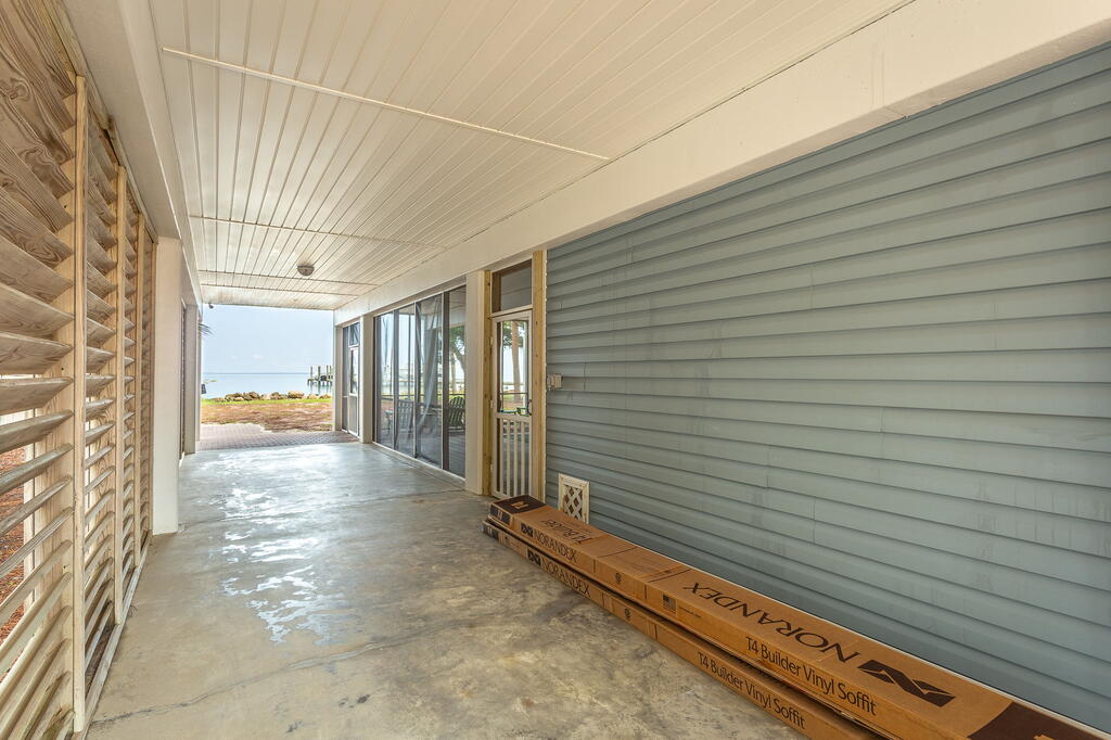 329372 Photo 3